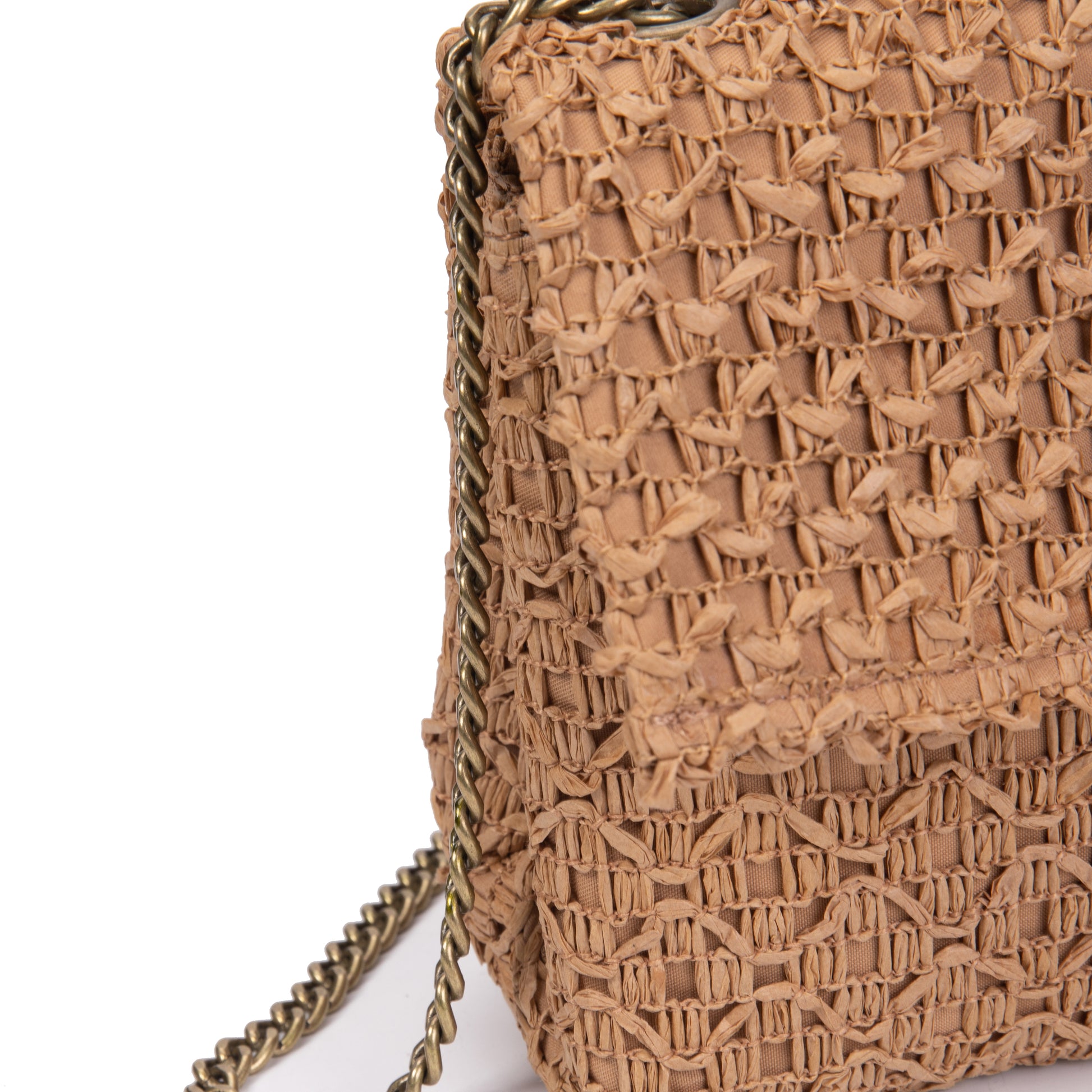Mini bandolera de rafia con cadena y cierre giratorio | Irene Woven Chain Bag