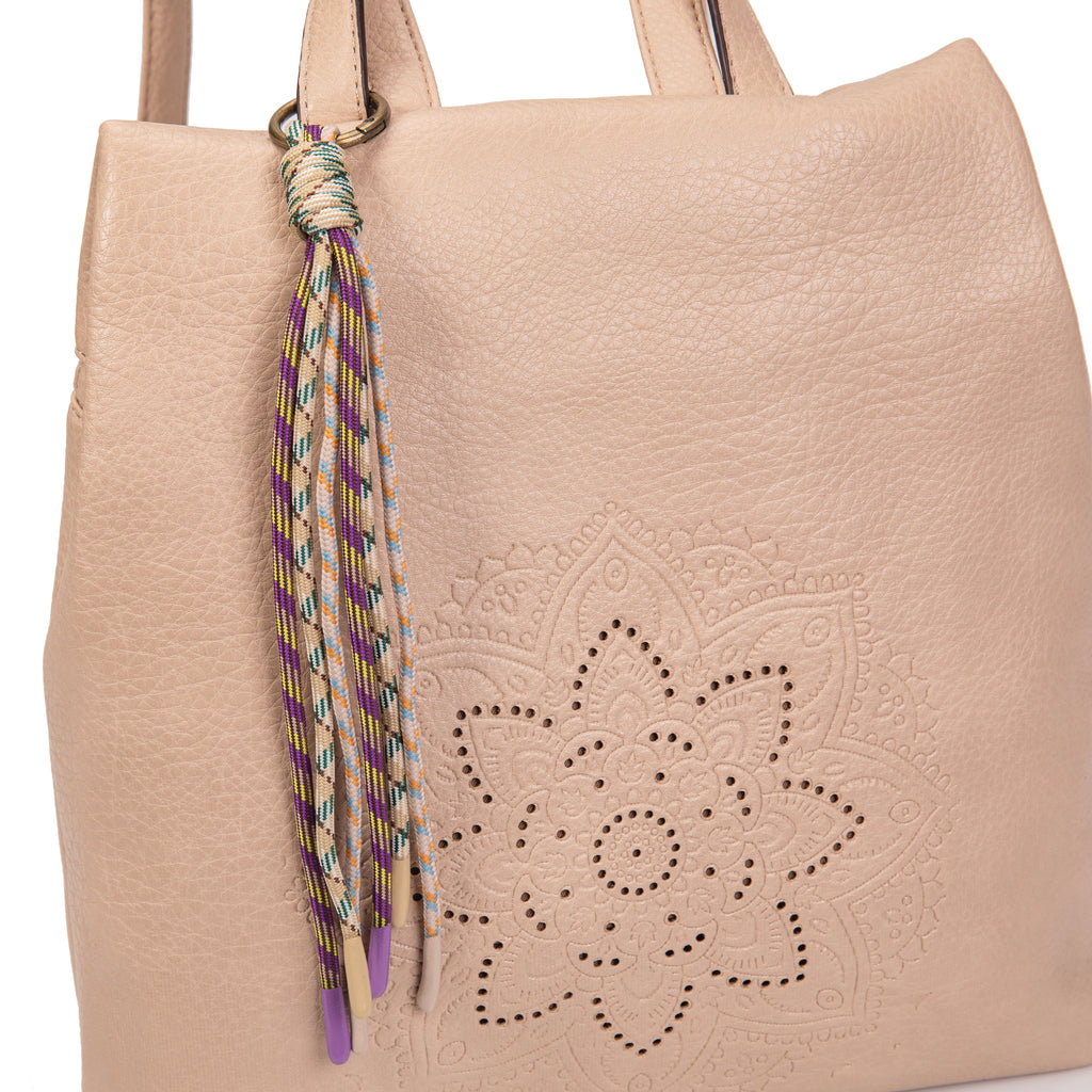 Mochila antirrobo de ecopiel con mandala y borla | Mac&Noa® Lotus Tassel Backpack