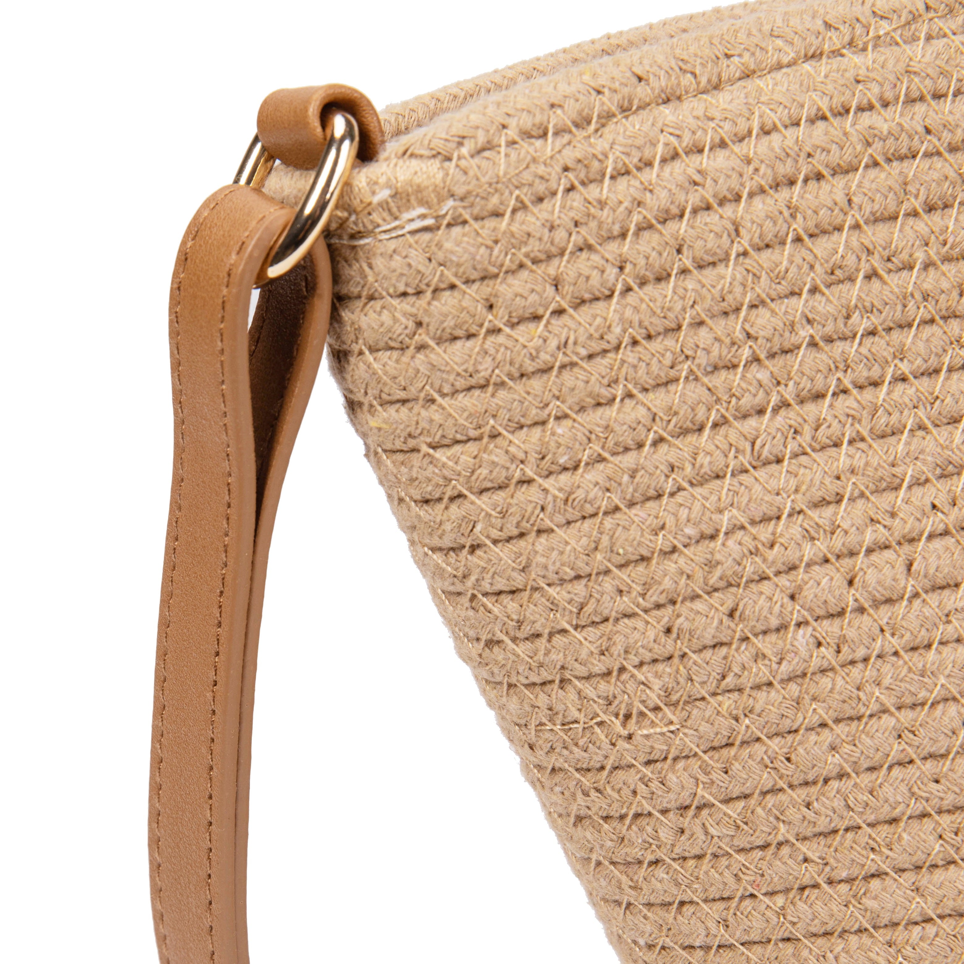 Bolso de algodón con detalle frontal entrelazado y bandolera ajustable | Diseño compacto y elegante para verano 2026 | Edición limitada