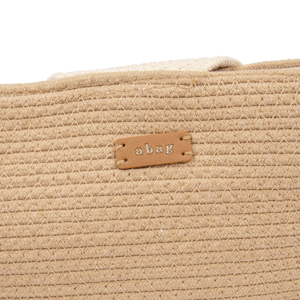 Bolso de algodón con detalle frontal entrelazado y bandolera ajustable | Diseño compacto y elegante para verano 2025 | Edición limitada