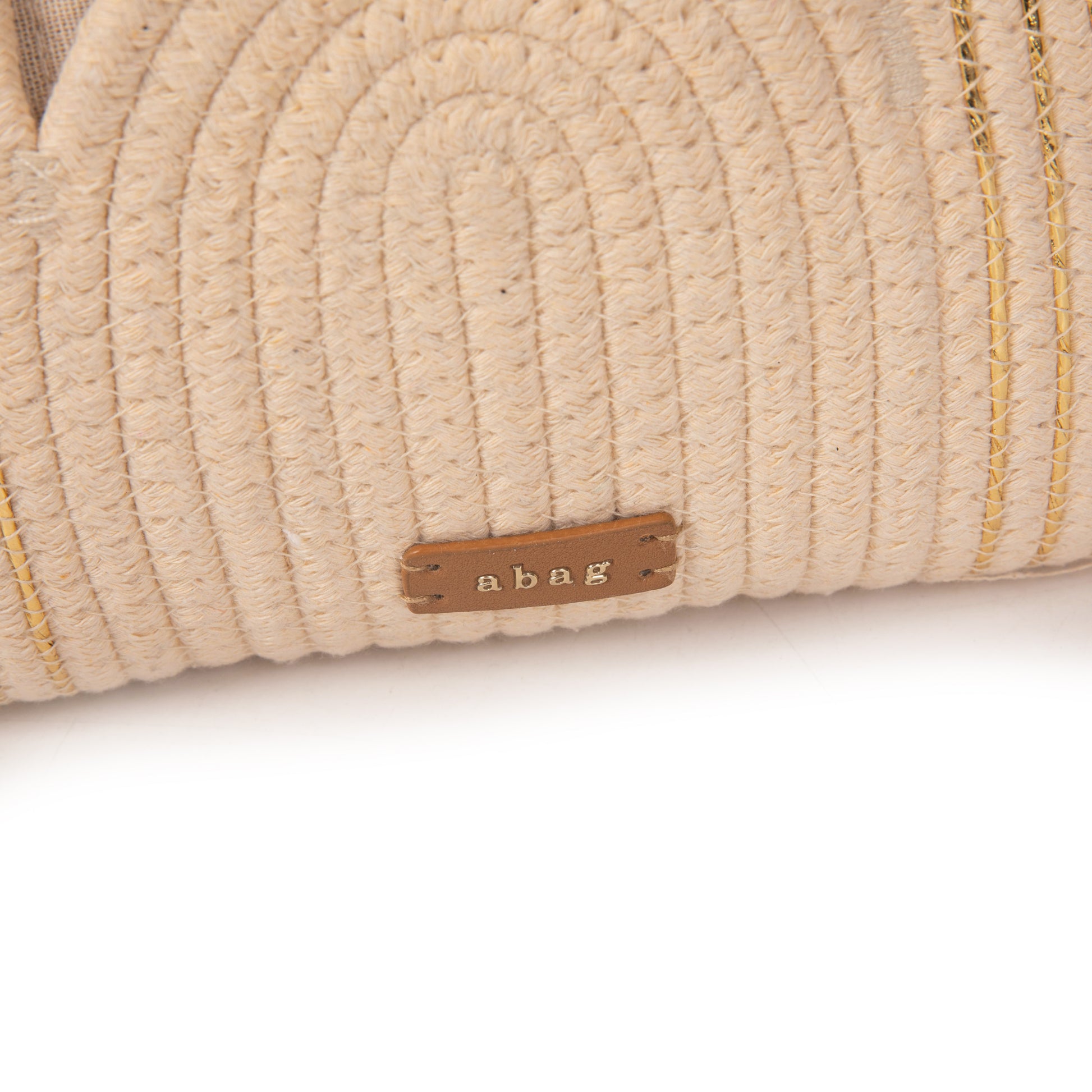 Bolso de algodón con asa circular y bordados dorados | Elegante, versátil y ligero | Modelo exclusivo verano 2025 | Edición limitada | ABAG