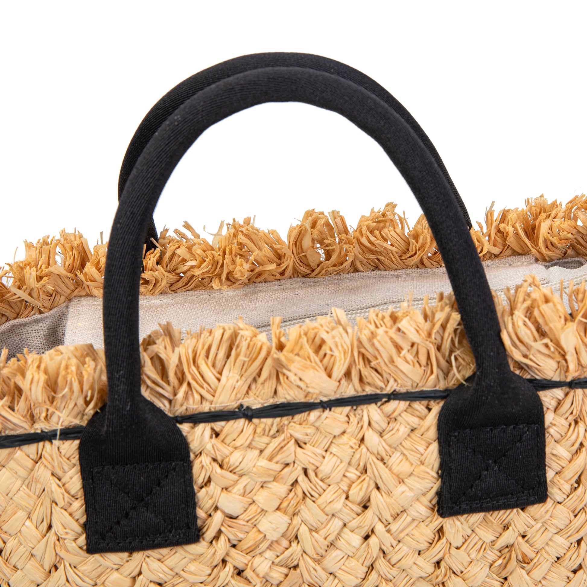 Capazo mini de rafia con flecos y asas negras | Bolso bandolera verano