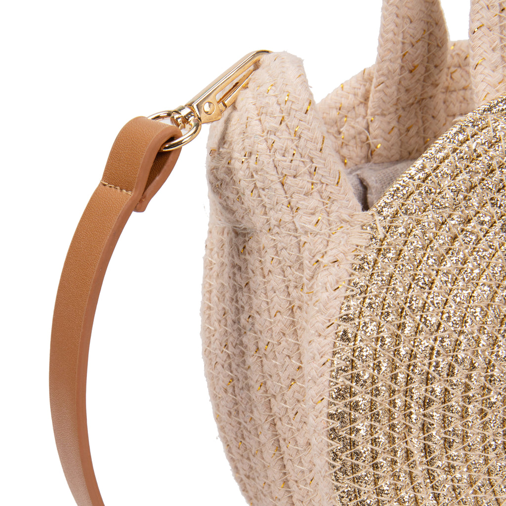 Bolso circular de rafia con nudo entrelazado y destellos dorados | Mini tote bandolera