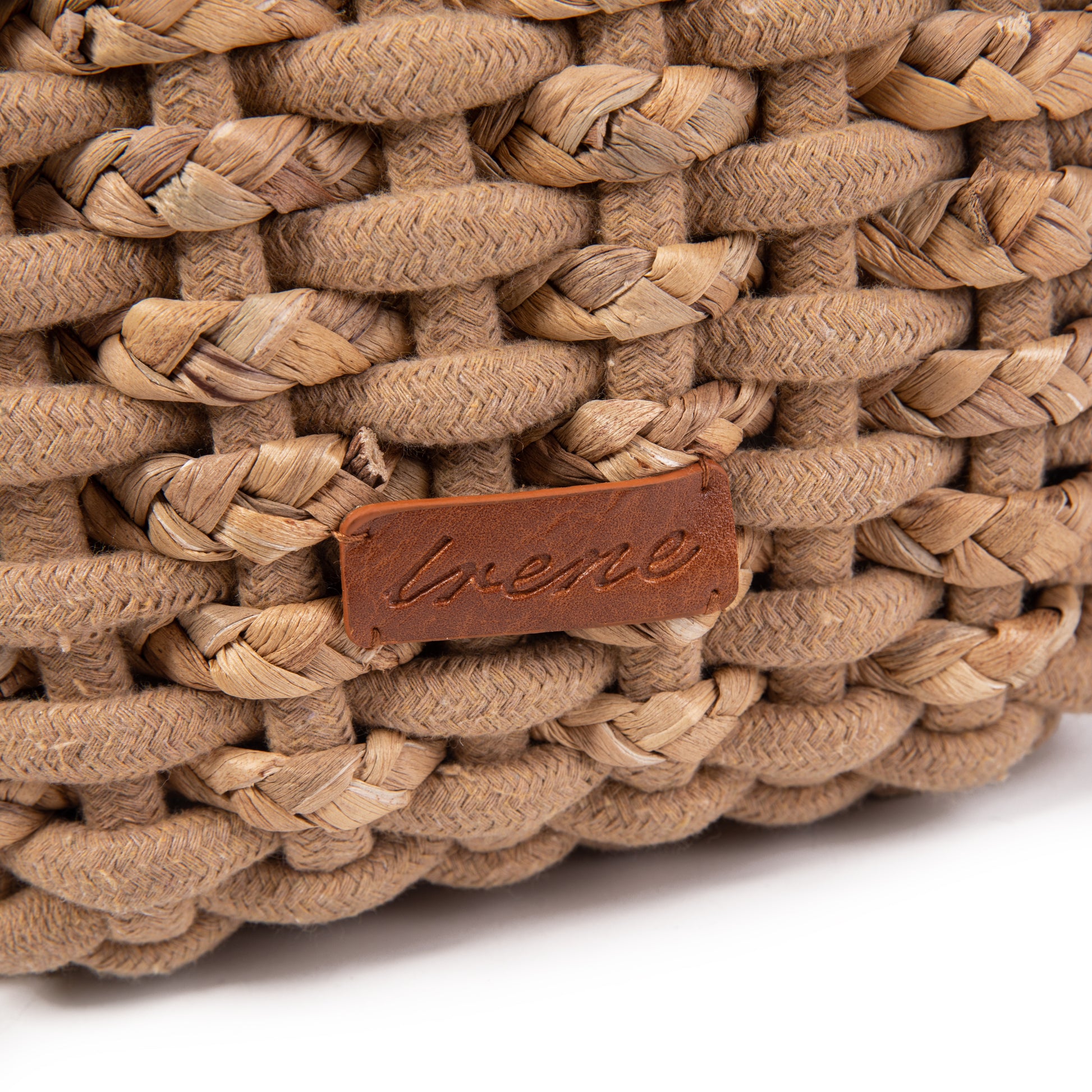 Bolso bucket de yute tejido macramé con correa de piel | Crossbody Irene Bag